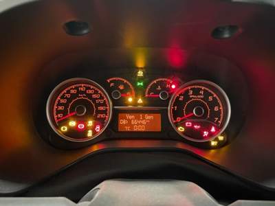 Fiat Doblò fiat doblo 16 mjt Bianco usata Cavaion Veronese