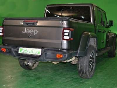 Jeep Gladiator  - 80th anniversary 3.0 ds 4wd e6df Grigio usata CAGLIARI