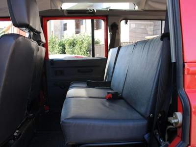 Land Rover Defender 110 BENZINA 3.5 V8 - 26.000KM ORIGINALI Rosso usata MILANO