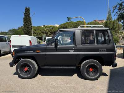 Toyota Land Cruiser Land Cruiser II 2.5 TD Hard-top BJ73 Nero usata Caltagirone
