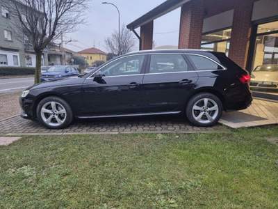 Audi A4 Avant 40 TFSI S tronic Business Advanced Nero usata Limbiate