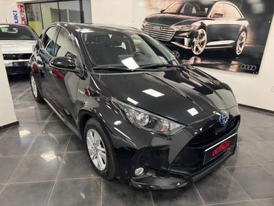 Toyota Yaris 1.0 5 porte Active Nero usata Iglesias