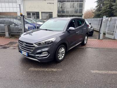 Hyundai Tucson 1.7 CRDi DCT XPossible Grigio usata Opera