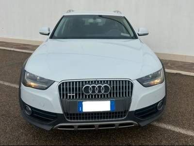 Audi A4 2.0 TDI 177 CV Bianco usata Capodimonte