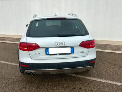 Audi A4 2.0 TDI 177 CV Bianco usata Capodimonte
