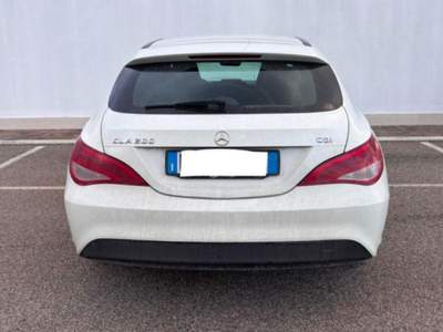 Mercedes-Benz CLA d S.W. Automatic Executive Bianco usata Capodimonte