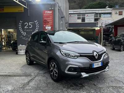 Renault Captur Captur Grigio usata Giardini-Naxos