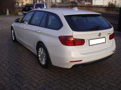 BMW Serie 3 316d d Touring Business aut. Bianco usata Asiago