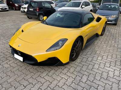 Maserati MC20 Cielo      " SOLO NOLLEGGIO " Giallo usata Asiago
