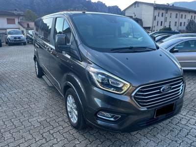 Ford Tourneo Custom 310 2.0 TDCi 170CV PC Titanium Grigio usata Asiago