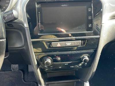 Suzuki Vitara 1.6 VVT 4WD AllGrip V-Top Bianco usata Asiago