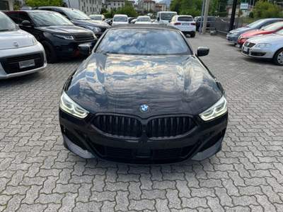 BMW Serie 8 840d d xDrive Cabrio Msport Black edition Nero usata Asiago