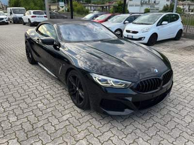 BMW Serie 8 840d d xDrive Cabrio Msport Black edition Nero usata Asiago