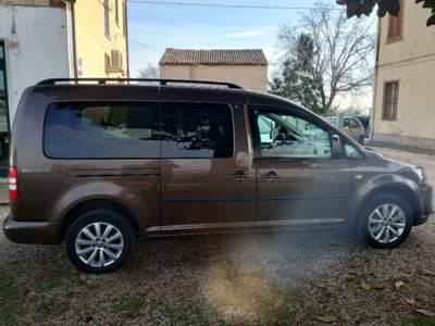 Volkswagen Caddy 2.0 Ecofuel 5p. Comfortline Maxi Marrone usata Ferrara