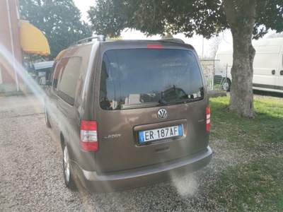 Volkswagen Caddy 2.0 Ecofuel 5p. Comfortline Maxi Marrone usata Ferrara