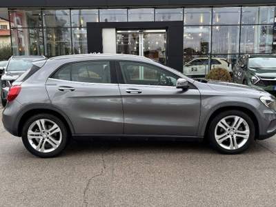 Mercedes-Benz GLA d Automatic 4Matic Sport Grigio usata Fondi