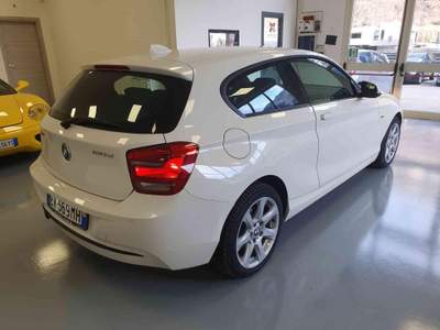 BMW Serie 1 120d d xDrive 3p. Sport Bianco usata Longarone