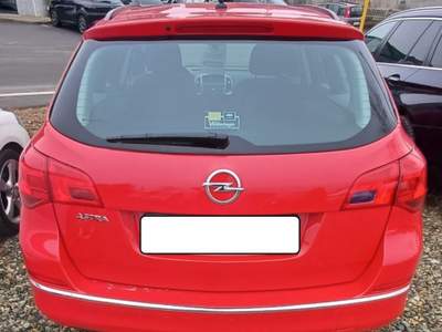 Opel Astra 1.4 Turbo 140CV Sports Tourer GPL Tech Cosmo Rosso usata Gaglianico