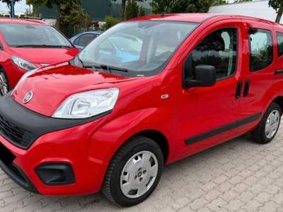 Fiat QUBO 1.4 8V 77 CV Lounge Rosso usata Castelnuovo Rangone