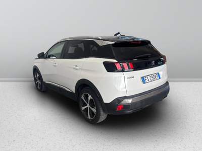 Peugeot 3008 II 2016 -  1.5 bluehdi Allure s&s 130cv eat8 Bianco usata Mosciano Sant'Angelo