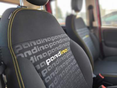 Fiat Panda 1.0 FireFly S&S Hybrid Pandina KM-ZERO,PROMO* Rosso usata Magenta
