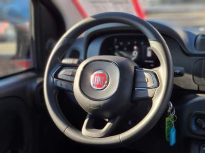 Fiat Panda 1.0 FireFly S&S Hybrid Pandina KM-ZERO,PROMO* Rosso usata Magenta