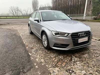 Audi A3 SPB 1.4 TFSI g-tron Ambiente Argento usata Marmirolo