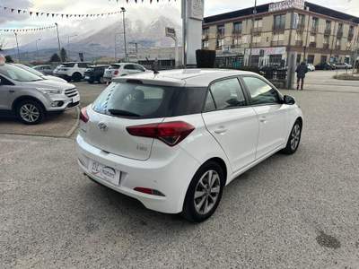 Hyundai i20 1.2 84 CV 5 porte Econext Comfort SCONTO ROTTAMAZ. Bianco usata Scurcola Marsicana