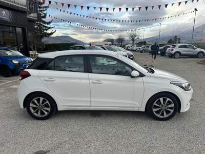 Hyundai i20 1.2 84 CV 5 porte Econext Comfort SCONTO ROTTAMAZ. Bianco usata Scurcola Marsicana