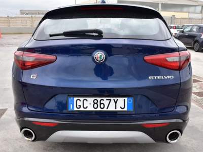 Alfa Romeo Stelvio 2.2 Turbodiesel 210 CV AT8 Q4 Ti Blu/Azzurro usata San Vito dei Normanni