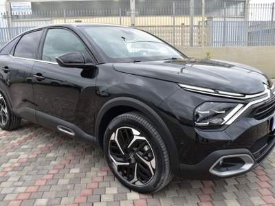Citroen C4 PureTech 130 S&S Shine Nero usata San Vito dei Normanni