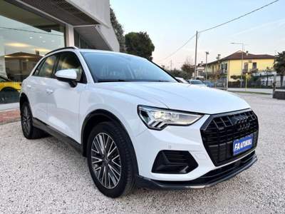 Audi Q3 40 TDI quattro S tronic Business Advanced Bianco usata Abano Terme