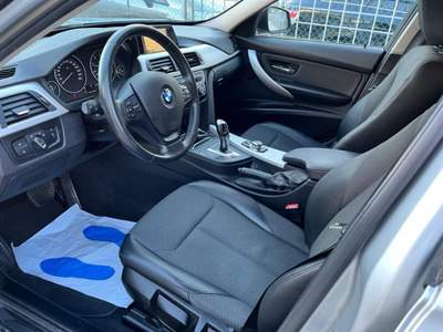 BMW Serie 3 318d d Touring Business Advantage aut. Argento usata Abano Terme