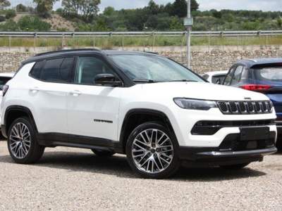 Jeep Compass 1.5 Turbo T4 130CV MHEV 2WD Summit Bianco usata Bernalda