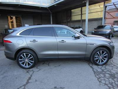 Jaguar F-Pace 2.0d i4 Prestige AWD FULL * 73.000 KM REALI * Argento usata Lecco
