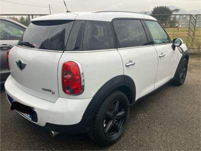 MINI Countryman Mini Cooper D Countryman Automatica Bianco usata Cassino