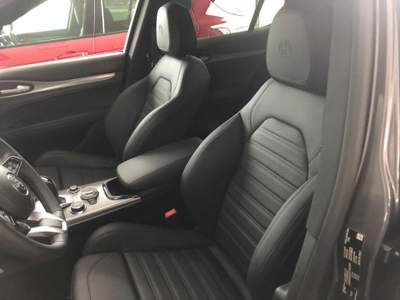 Alfa Romeo Stelvio Veloce 2.2-210 CV AT8 Q4-Matrix-P.Consegna Grigio usata Roma