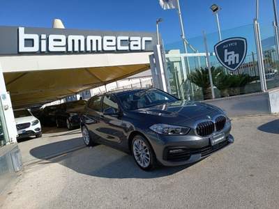 BMW Serie 1 118i 5p. Business Advantage  i.e Grigio usata Augusta