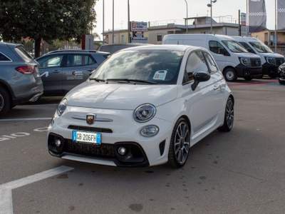 Abarth 595 1.4 Turbo T-Jet 165 CV Turismo Bianco usata Fondi