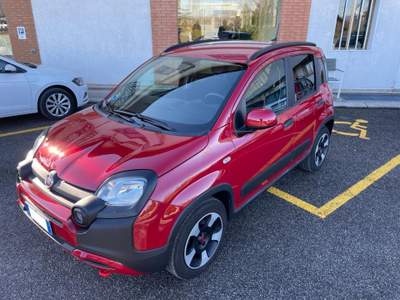 Fiat Panda III 1.0 FireFly S&S Hybrid Cross Rosso usata PAVIA DI UDINE