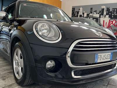 MINI Cooper 1.5 Cooper D 5 porte si neopatentati Nero usata Borgo San Dalmazzo