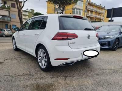 Volkswagen Golf 1.6 TDI 115 CV 5p. Executive BlueMotion Technology Bianco usata Cassino