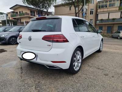 Volkswagen Golf 1.6 TDI 115 CV 5p. Executive BlueMotion Technology Bianco usata Cassino
