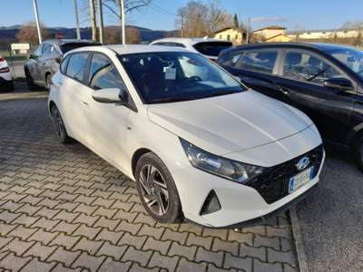 Hyundai i20 1.0 T-GDI 48V iMT Connectline Bianco usata Scarperia e San Piero