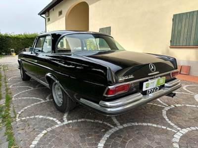 Mercedes-Benz 280 280 SE Coupè Nero usata Reggio Emilia