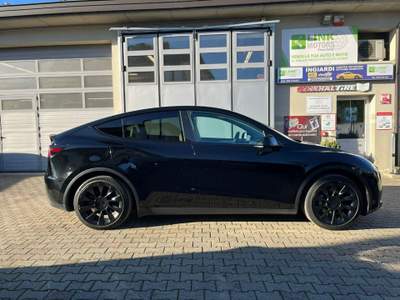 Tesla Model Y Single Motor RWD Nero usata Sergnano