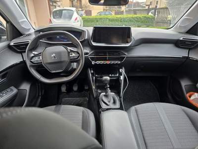 Peugeot 208 1.5 BlueHDi 102 CV Allure NEOPATENTATI Bianco usata Cava Manara