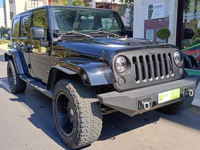 Jeep Wrangler Unlimited 2.8 CRD DPF  Auto Nero usata Putignano