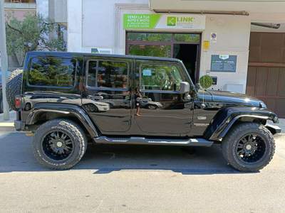 Jeep Wrangler Unlimited 2.8 CRD DPF  Auto Nero usata Putignano
