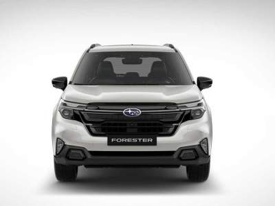 Subaru Forester 2.0 e-Boxer MHEV CVT Lineartronic Free Bianco usata Padova